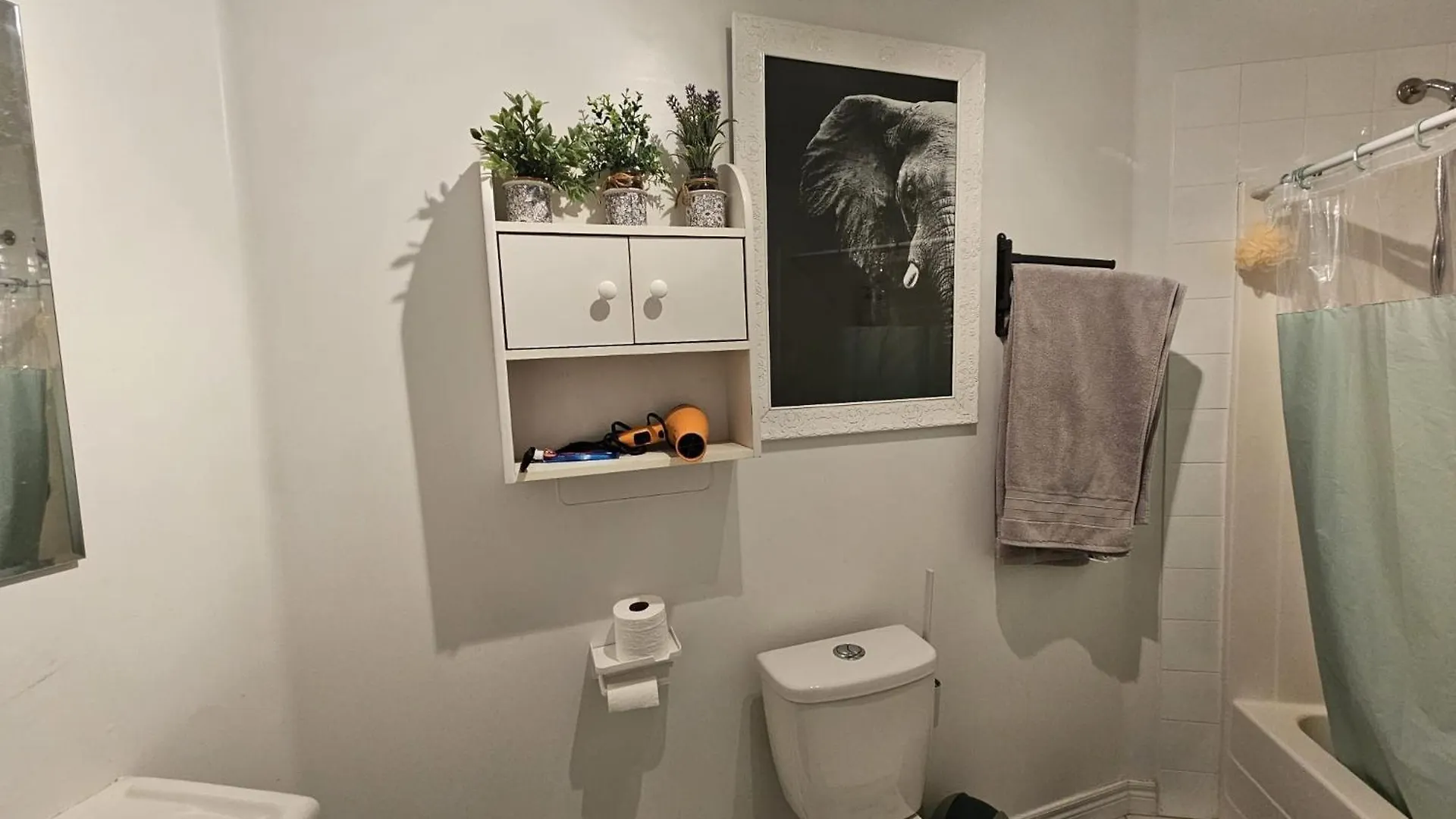 Zoe Home ハリファックス アパート